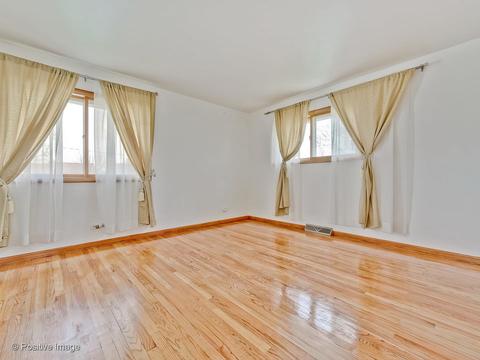 1517 E Lowden Ln, Mount Prospect, IL 60056 photo 15
