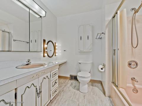 1517 E Lowden Ln, Mount Prospect, IL 60056 photo 19