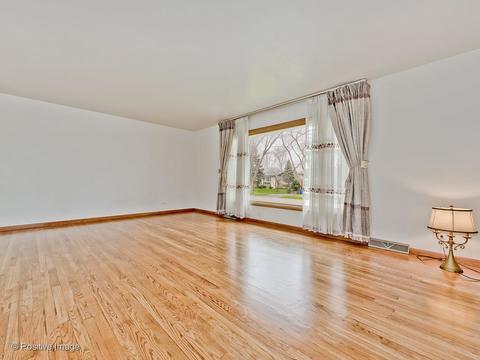 1517 E Lowden Ln, Mount Prospect, IL 60056 photo 7