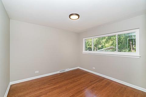 908 E Crockett Ave, Addison, IL 60101 photo 12
