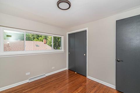 908 E Crockett Ave, Addison, IL 60101 photo 15