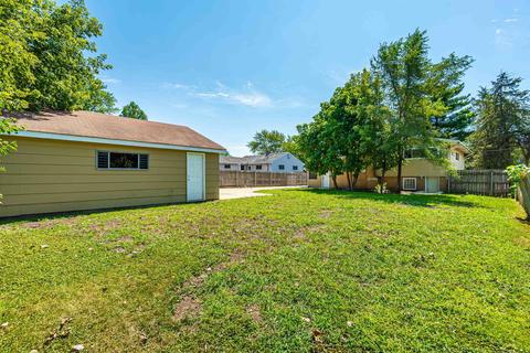 908 E Crockett Ave, Addison, IL 60101 photo 22