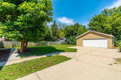 908 E Crockett Ave, Addison, IL 60101 photo 21