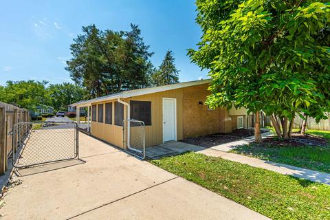 908 E Crockett Ave, Addison, IL 60101 photo 24