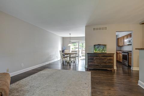 1111 Rolling Lane Rd, Johnsburg, IL 60051 photo 3
