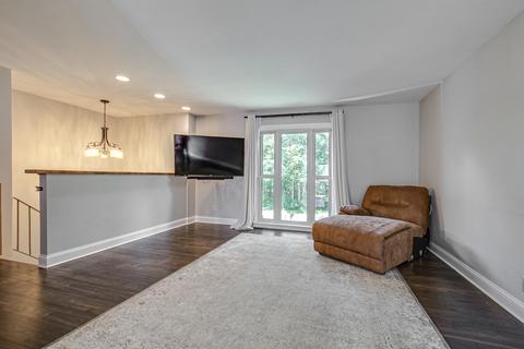 1111 Rolling Lane Rd, Johnsburg, IL 60051 photo 2