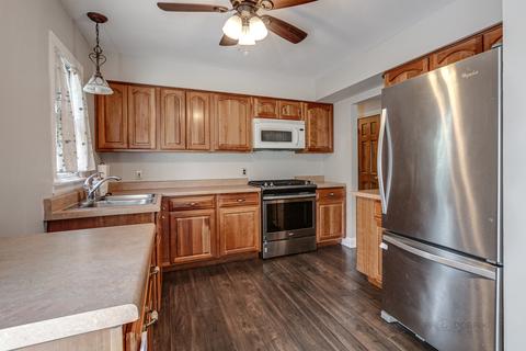 1111 Rolling Lane Rd, Johnsburg, IL 60051 photo 5