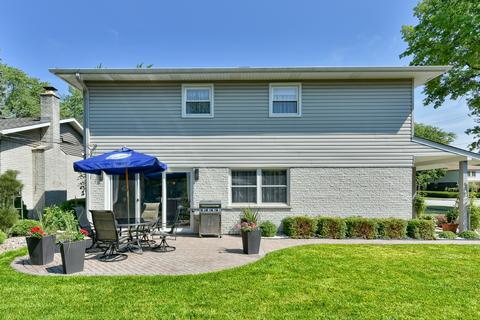 220 Marshall Dr, Des Plaines, IL 60016 photo 6
