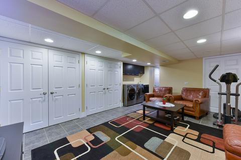 220 Marshall Dr, Des Plaines, IL 60016 photo 22