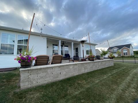 1977 Prospect Dr, Hoffman Estates, IL 60192 photo 19