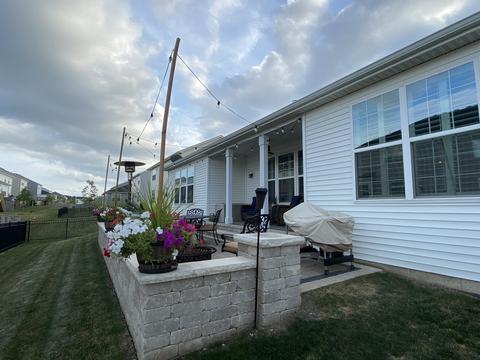 1977 Prospect Dr, Hoffman Estates, IL 60192 photo 18