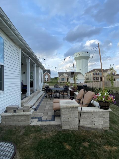 1977 Prospect Dr, Hoffman Estates, IL 60192 photo 17
