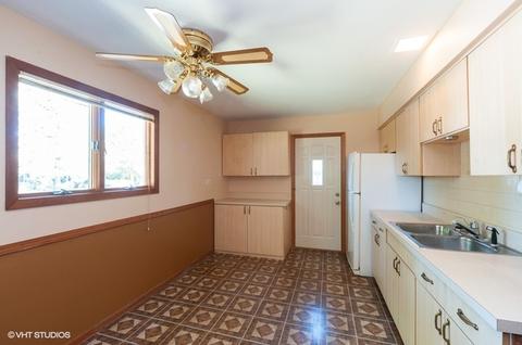 420 Virginia Pl, Wheeling, IL 60090 photo 4