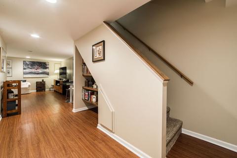 124 W Union Ave, Wheaton, IL 60187 photo 20