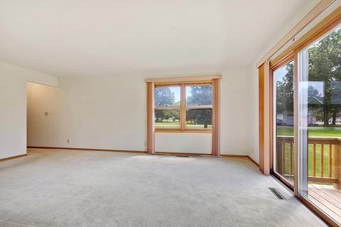 26011 S Middlepoint Ave, Monee, IL 60449 photo 7