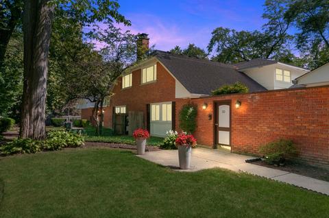 20 Saint George Dr, Rolling Meadows, IL 60008 photo 1