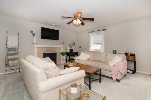1100 Ogelthorpe Ave, Normal, IL 61761 photo 9