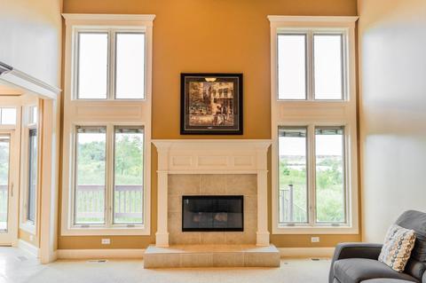 1811 Rizzi Ln, Bartlett, IL 60103 photo 7