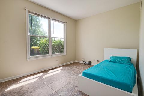 2121 Gardner Cir W, Aurora, IL 60503 photo 14