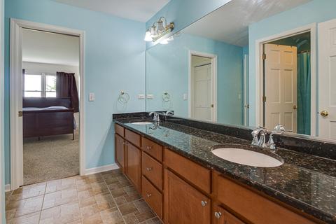 2121 Gardner Cir W, Aurora, IL 60503 photo 25