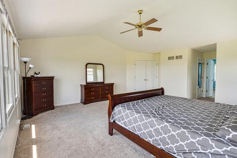 2121 Gardner Cir W, Aurora, IL 60503 photo 19