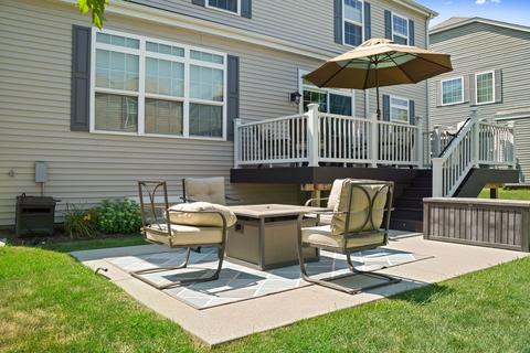 5946 Chatham Dr, Hoffman Estates, IL 60192 photo 23