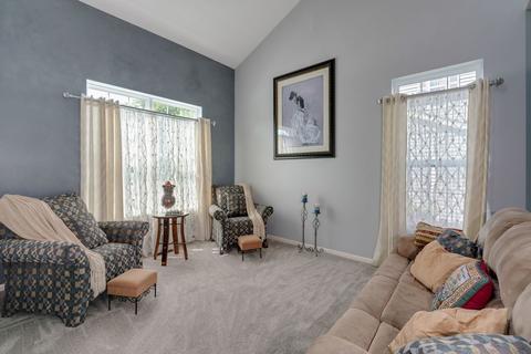 5946 Chatham Dr, Hoffman Estates, IL 60192 photo 5