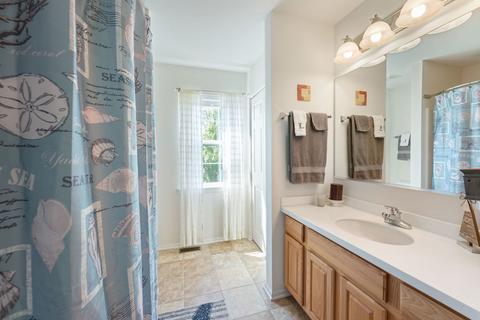 5946 Chatham Dr, Hoffman Estates, IL 60192 photo 15