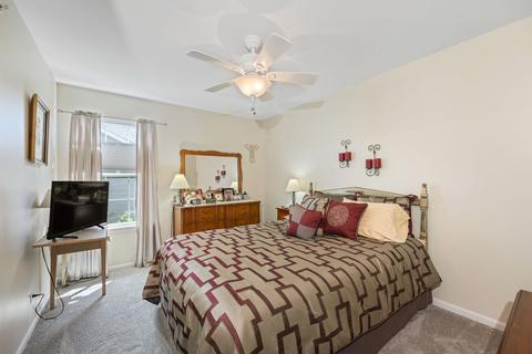 5946 Chatham Dr, Hoffman Estates, IL 60192 photo 14