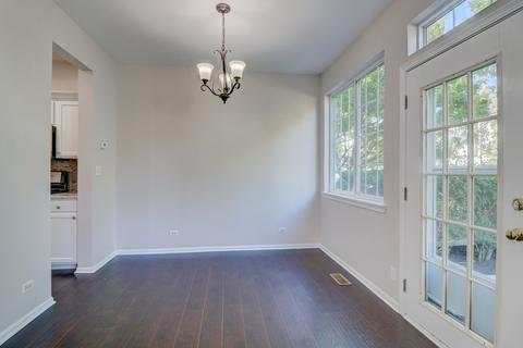 3081 Anton Dr, Aurora, IL 60504 photo 4