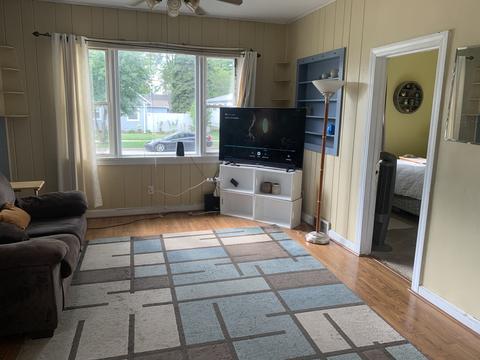 183 S Weston Ave, Elgin, IL 60123 photo 2