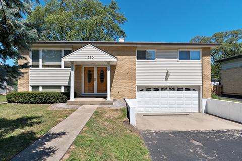 1920 E Yuma Ln, Mount Prospect, IL 60056 photo 1