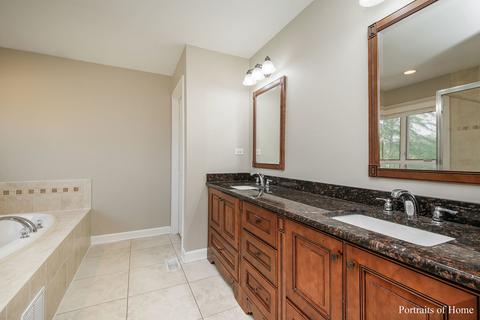 11668 Cinema Dr, Plainfield, IL 60585 photo 19