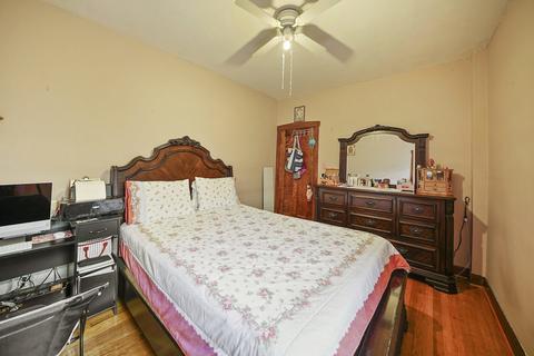5153 W Wolfram St, Chicago, IL 60641 photo 6