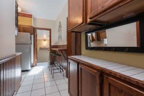 21 N Melrose Ave, Elgin, IL 60123 photo 5