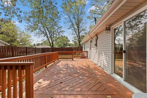 465 Lincoln Dr, Hoffman Estates, IL 60169 photo 23
