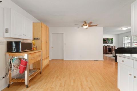 465 Lincoln Dr, Hoffman Estates, IL 60169 photo 12