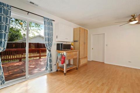 465 Lincoln Dr, Hoffman Estates, IL 60169 photo 13