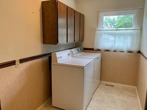 121 N Locust St, Cullom, IL 60929 photo 25
