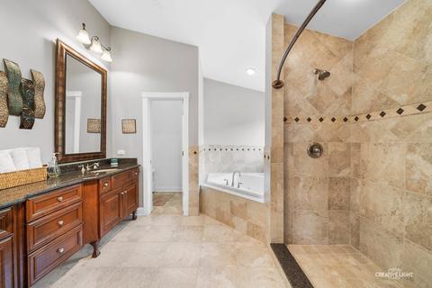 350 Comstock Dr, Elgin, IL 60124 photo 22