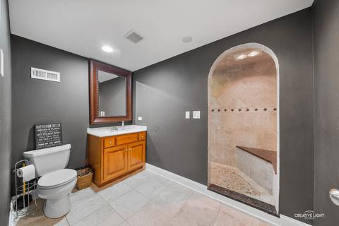 350 Comstock Dr, Elgin, IL 60124 photo 30