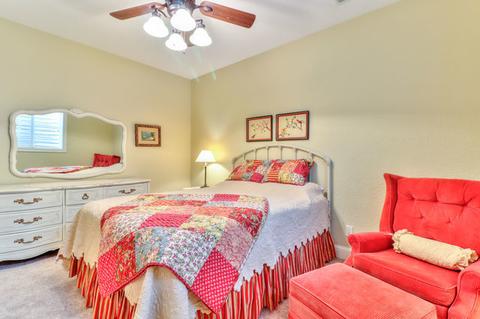 5010 Stonebridge Dr, Champaign, IL 61822 photo 43