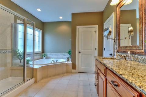 5010 Stonebridge Dr, Champaign, IL 61822 photo 36