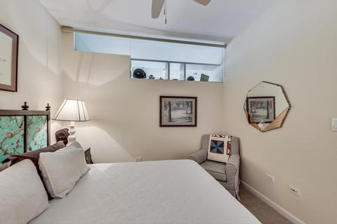 225 S Sangamon St #809, Chicago, IL 60607 photo 12
