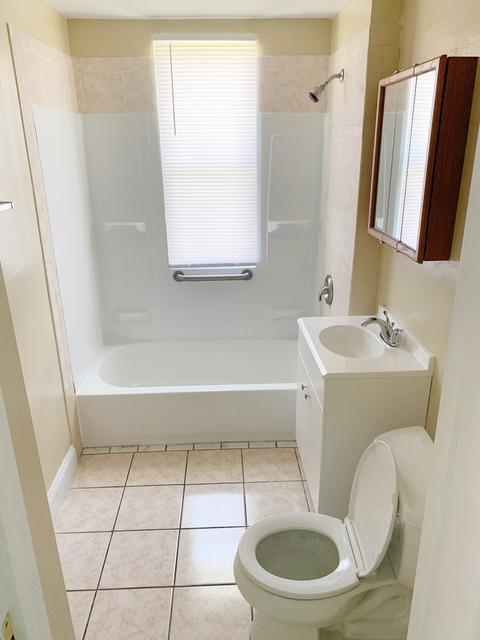 55 E 101st Pl, Chicago, IL 60628 photo 12