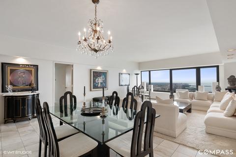 175 E Delaware Pl #6802, Chicago, IL 60611 photo 4