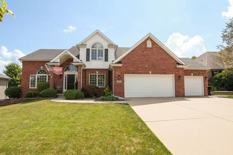 2803 Hubbard Dr, Bloomington, IL 61704 photo 1