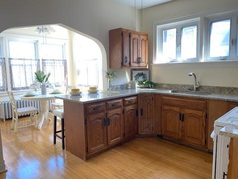 2113 Euclid Ave, Berwyn, IL 60402 photo 2