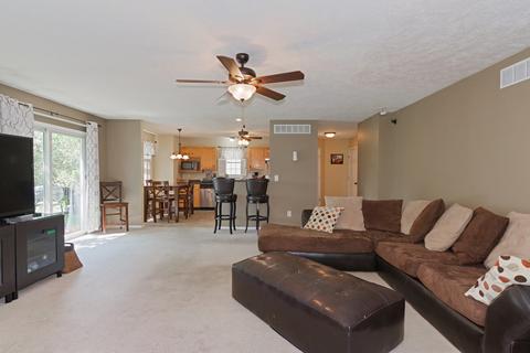 2106 Case Dr, Bloomington, IL 61701 photo 12