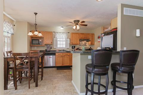 2106 Case Dr, Bloomington, IL 61701 photo 16